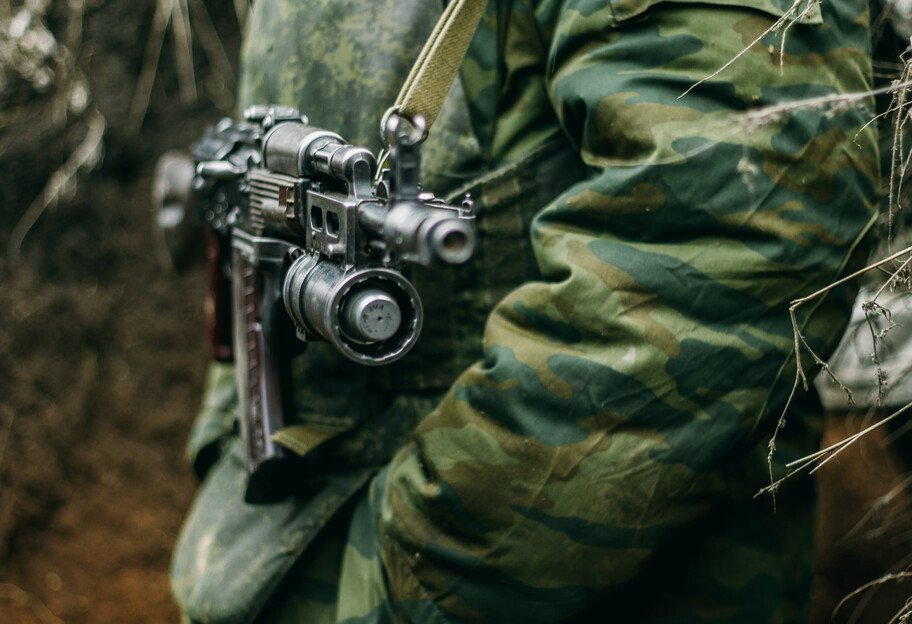 Війна на Донбасі - бойовики почали військові збори - фото - фото 1