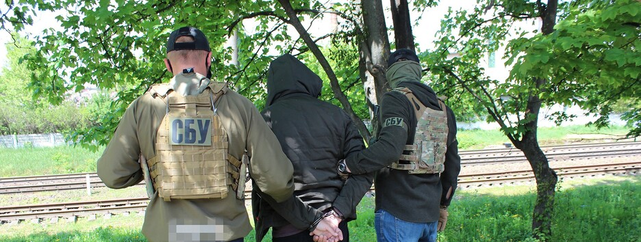СБУ задержала агента российских спецслужб, который собирал информацию в Хмельницкой области (фото)