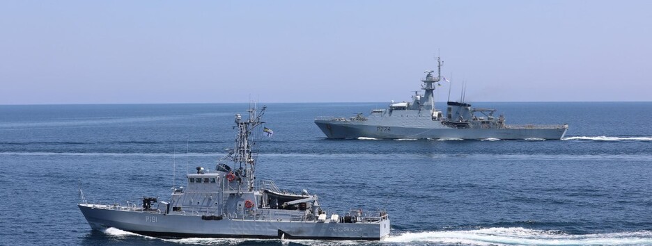 Отражали атаки: украинские и британские военные провели учения в море (фото)