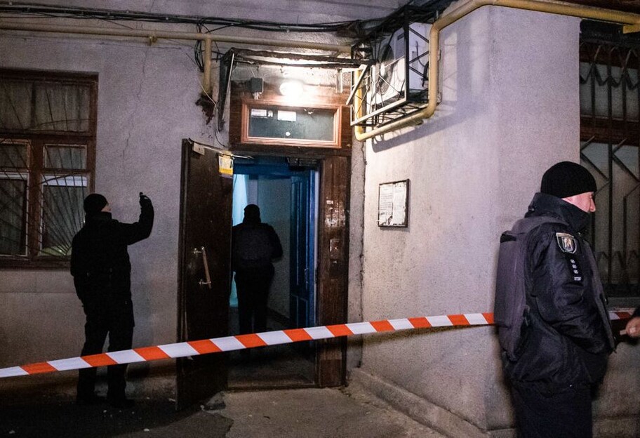 Взрыв в Киеве - мужчине оторвало кисти рук - подробности - фото 1