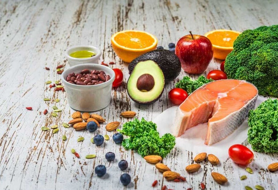 Як знизити холестерин за рахунок харчування - дієтолог назвала продукти - фото 1