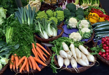 Лікар тибетської медицини назвала п'ять овочів, незамінних у літній дієті