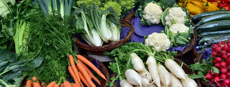 Доктор тибетской медицины назвала пять овощей, незаменимых в летней диете