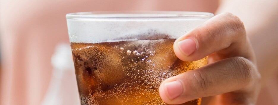 Медики розповіли про шкоду різних видів газованої води для роботи мозку