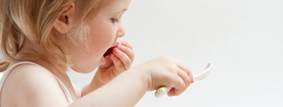 ТОП-5 поганих продуктів для дітей, які батьки помилково вважають корисними