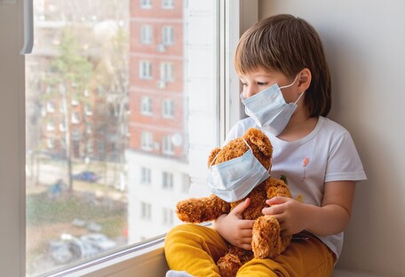 Грипп или коронавирус: медики рассказали, что опаснее для детей