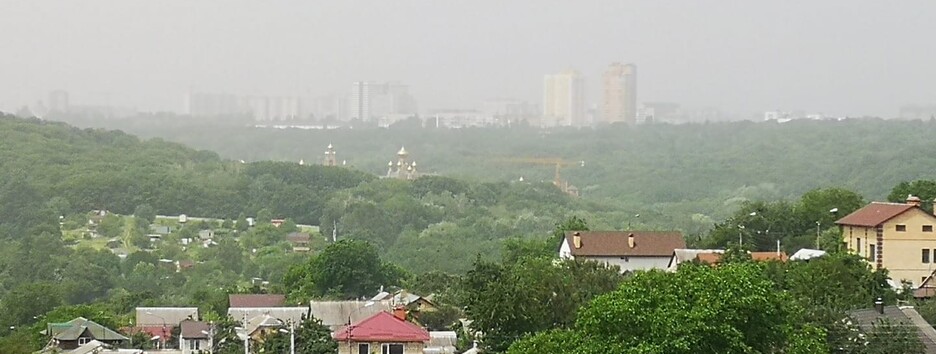 Пылевая буря в Украине уходит на запад: синоптик предупредила о рисках