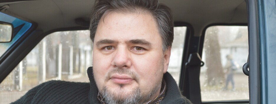 На журналіста Руслана Коцабу напали, облили зеленкою (фото)