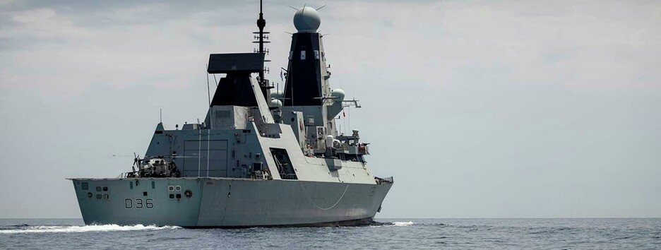 Опубліковано відео з есмінця під час 