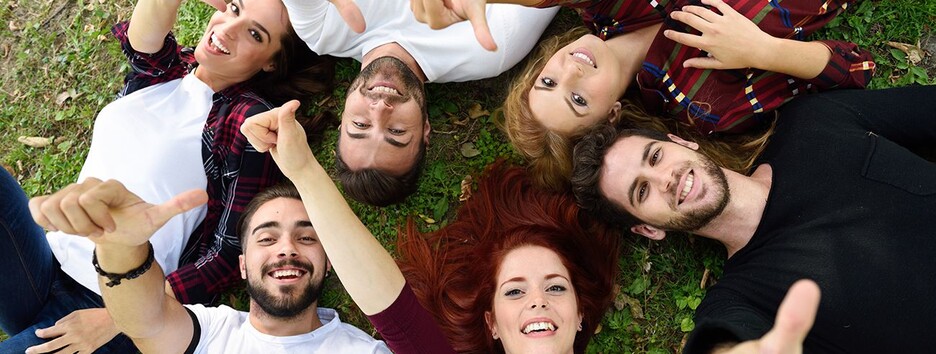 Для друзів і не тільки: прикольні і душевні привітання з Днем молоді