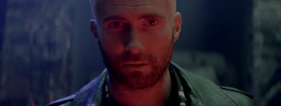 Американская группа Maroon 5 представила новый клип на трек «Cold»