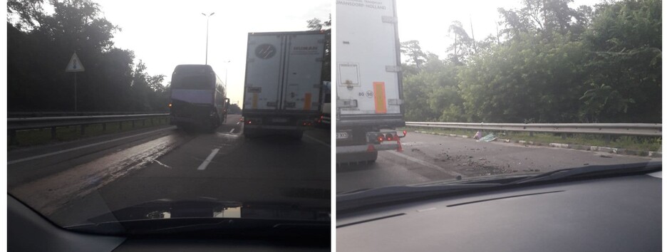 Под Киевом грузовик догнал автобус и протаранил его (фото)