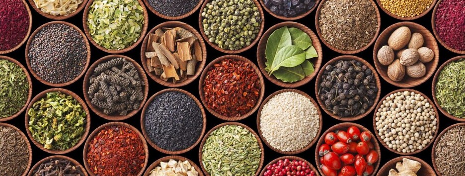 Дієтолог назвала цілющі властивості популярних спецій