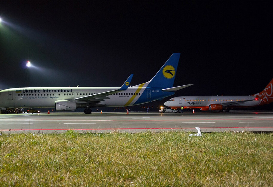 Рейсы в Турцию Киев Анталия задерживают в Борисполе - названа причина - фото 1