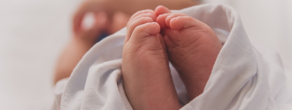 Сотні мільйонів для МОЗ: в Україні збільшили витрати на обстеження новонароджених
