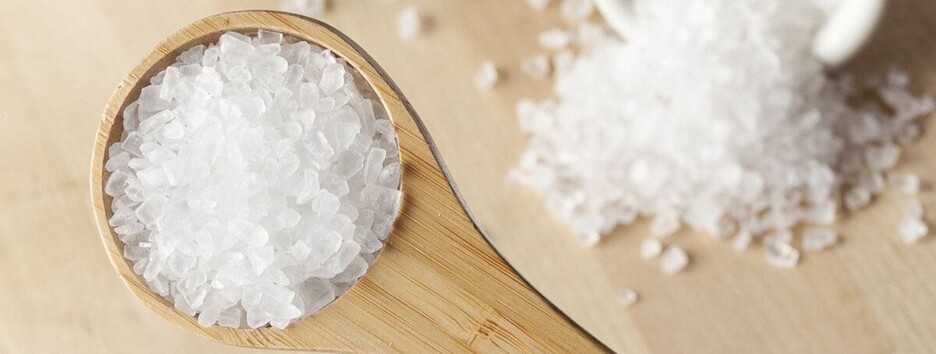 З користю для здоров'я: чим замінити сіль, щоб страви залишилися смачними