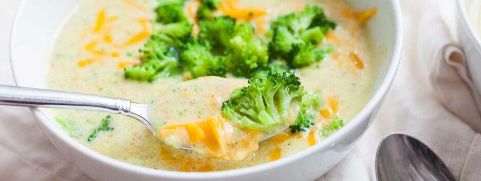 ТОП-5 рецептів літніх супів, які врятують від спеки й наповнять вітамінами