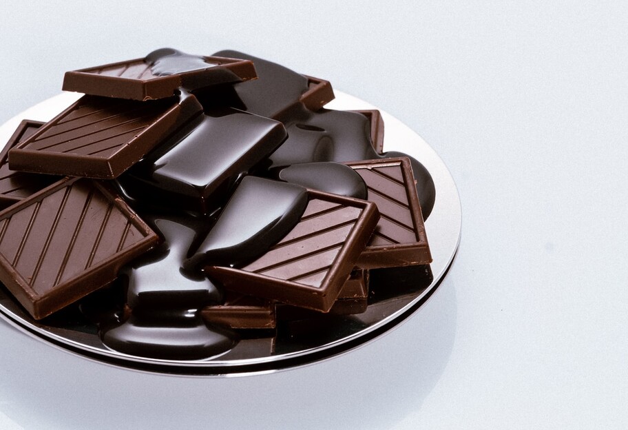 Чем полезен шоколад - врачи рассказали о свойствах сладости - фото 1