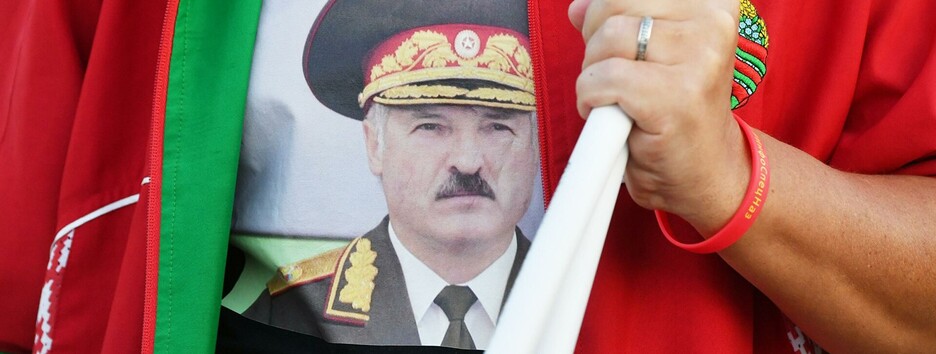 У Києві напали на прихильників Лукашенка: затримано двох осіб (відео)