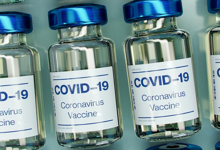 Вакцинация от коронавируса - прививка может стать обязательной - видео - фото 1