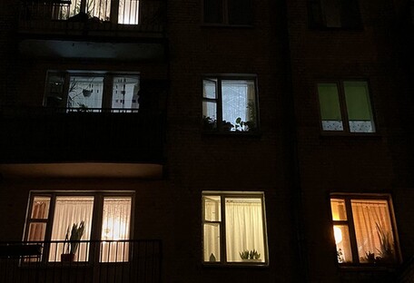 В Москве украинец выбросил бывшую девушку из окна и прыгнул следом
