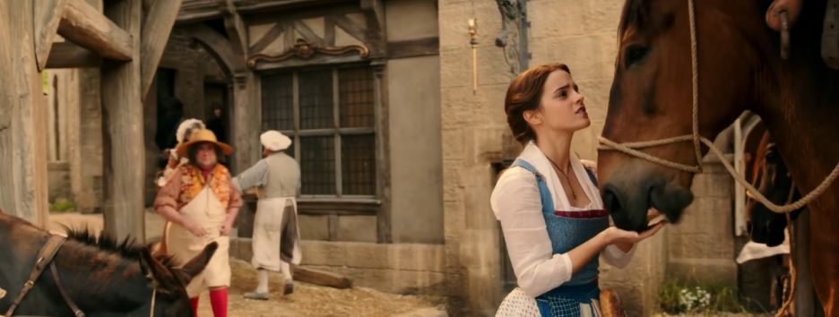 В интернет выложили сцену из «Красавицы и чудовища» с Эммой Уотсон