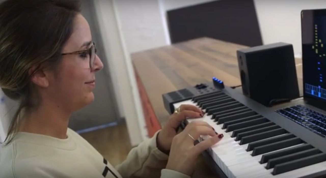 Ассистент Google AI Duet позволит вам лучше играть на фортепиано