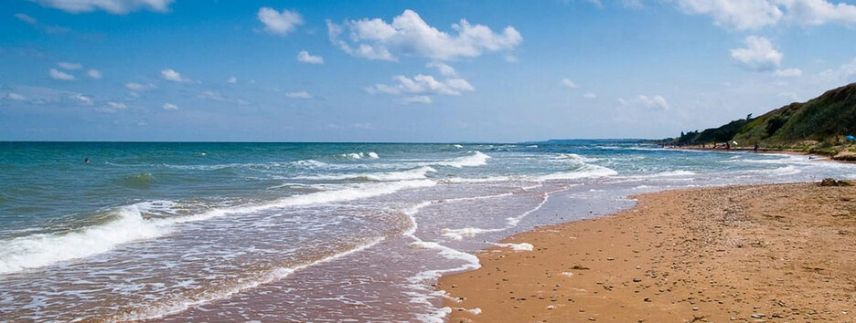 Відпочинок на Азовському морі: фото популярних курортів і скільки вони коштують