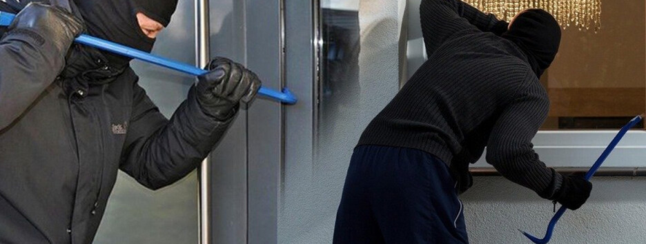 В Киеве поймали квартирных воров, ограбивших жилье полицейского (фото)