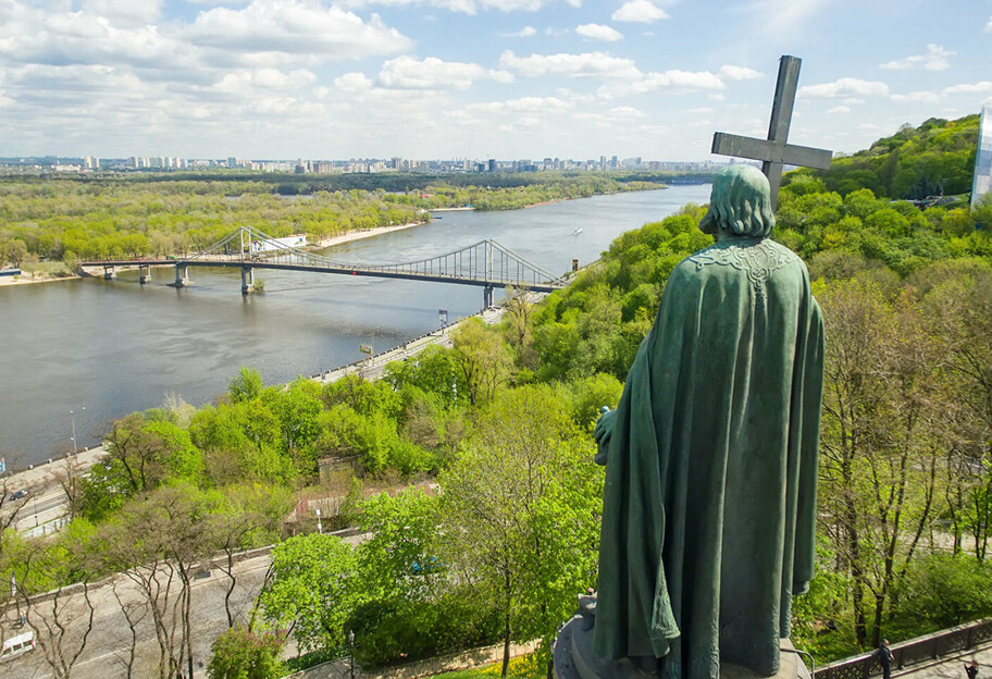 У Києві проходить хресна хода на честь 1033-річчя хрещення Київської Русі - фото - фото 1