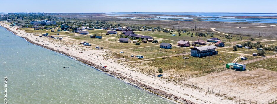 Отдых дикарями на Азовском море: украинцам показали лучшие локации (фото, видео)