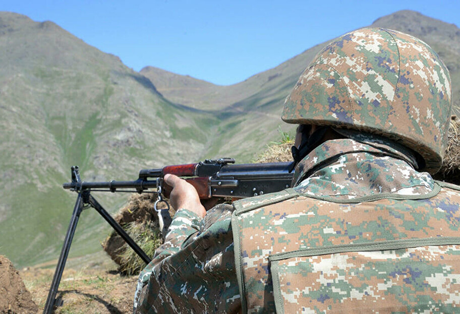 Обстріл на межі Вірменії з боку Азербайджана- загинуло троє військових - фото 1