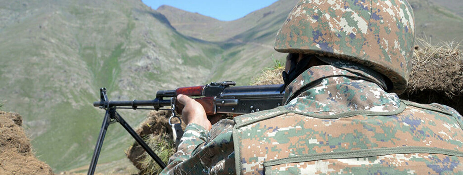 На кордоні Вірменії та Азербайджану йдуть бої: Єреван заявив про трьох загиблих