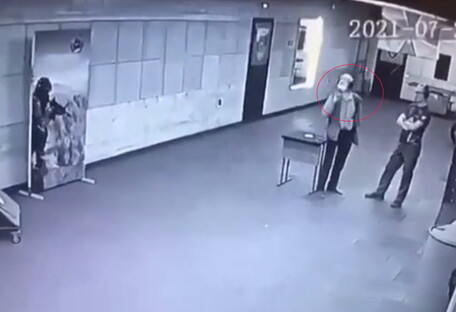 Россиянин пришел в тир и совершил самоубийство на глазах у инструктора (видео)