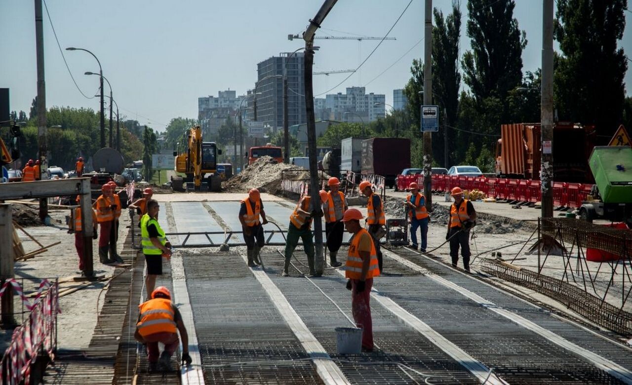 Северный мост в Киеве и улицу Борщаговскую будут перекрывать на ремонт - фото 1
