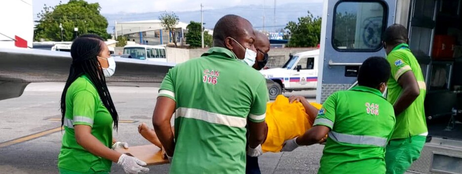 Більше 1200 загиблих: на Гаїті стався сильний землетрус (фото)