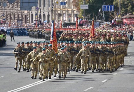 Військовий парад у Києві до Дня Незалежності: повне відео