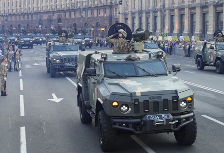 В Киеве прошла зрелищная репетиция парада войск ко Дню Независимости (фото, видео)