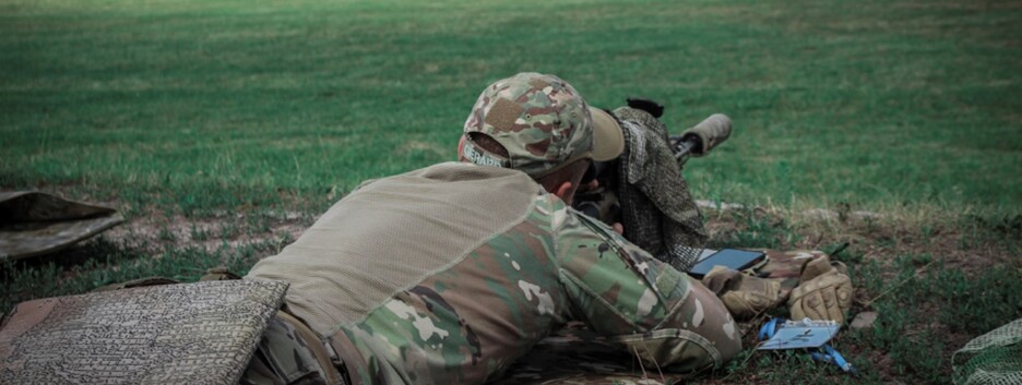 Одним пострілом: українські військові ліквідували снайпера (відео)