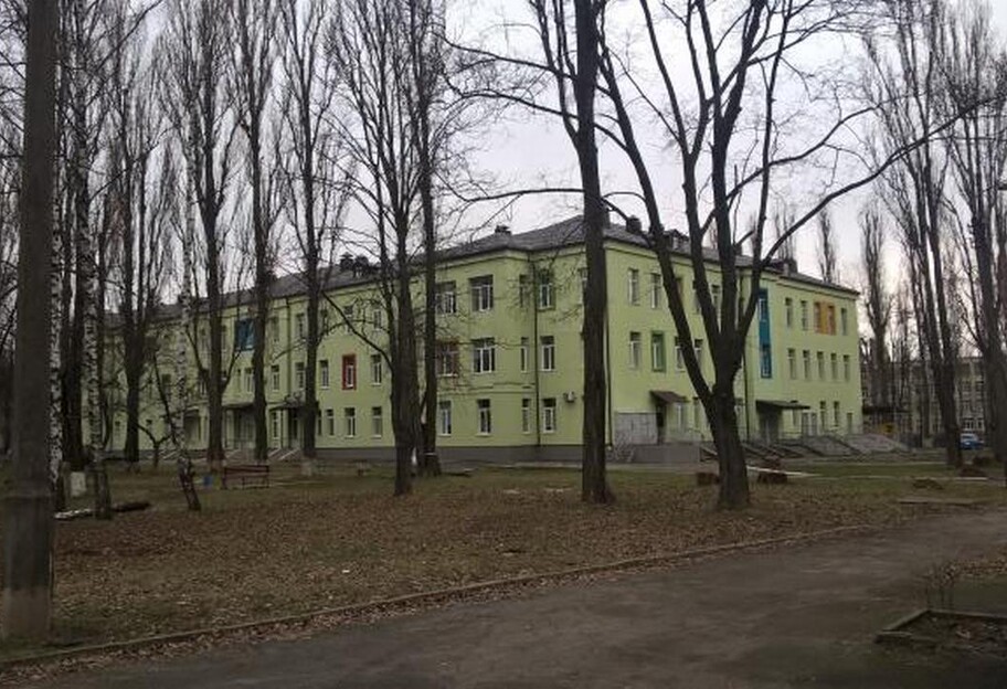 В Киеве педофил напал на девочку в туалете больницы – приметы - фото 1