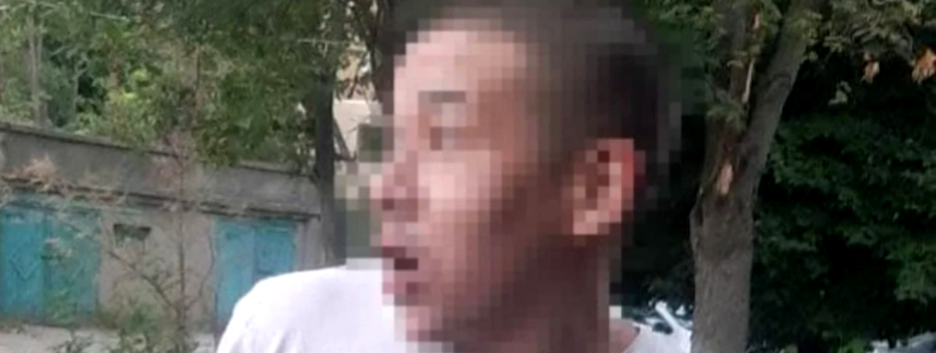 Заснув під час пограбування: мешканка Одеси знайшла на своєму дивані 