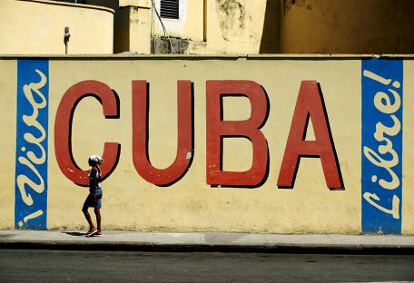 Куба не пускает диссидента: подозревает заговор