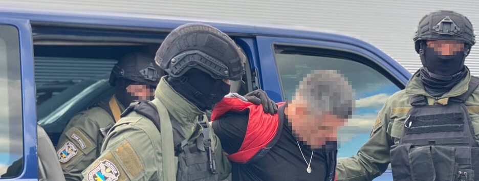 С Путиным на айфоне: в Киеве поймали бандита в международном розыске (фото)
