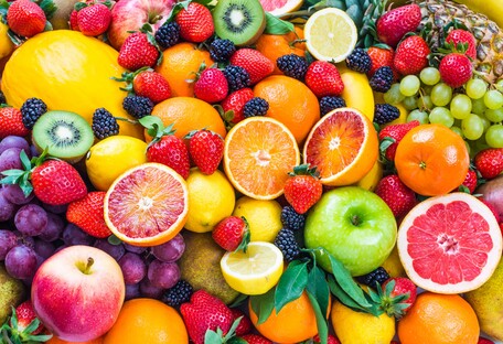 Сколько фруктов можно есть без вреда для здоровья: ответ специалиста