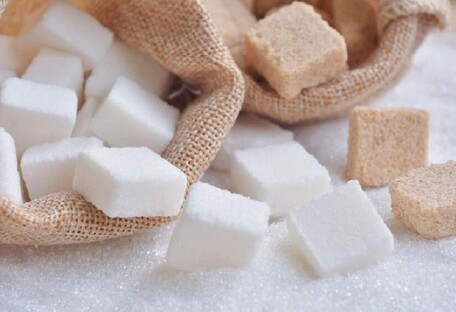 Толстеют не от сахара: диетолог развеяла мифы о сладостях 