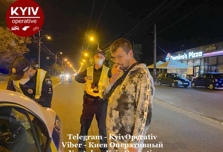 В Киеве пьяный водитель устроил ДТП с эффектом 