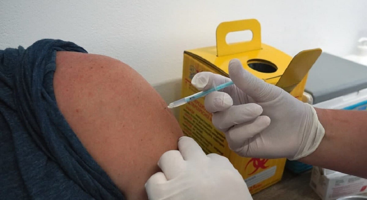 Вакцинація проти жорсткого карантину: чи уникнути локдауну містам-мільйонникам