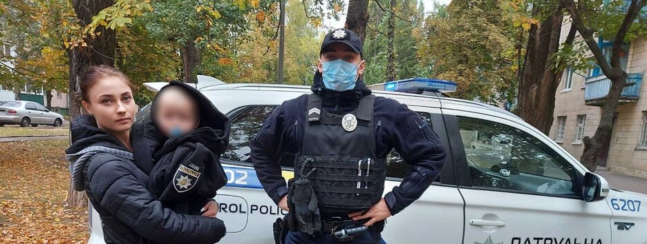 У Білій Церкві дворічна дитина опинилася на вулиці, поки її мати відпочивала з подругами (фото)