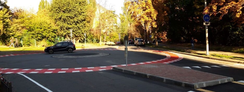 На шести перехрестях у Києві побудують кільцеві розв'язки (мапа)
