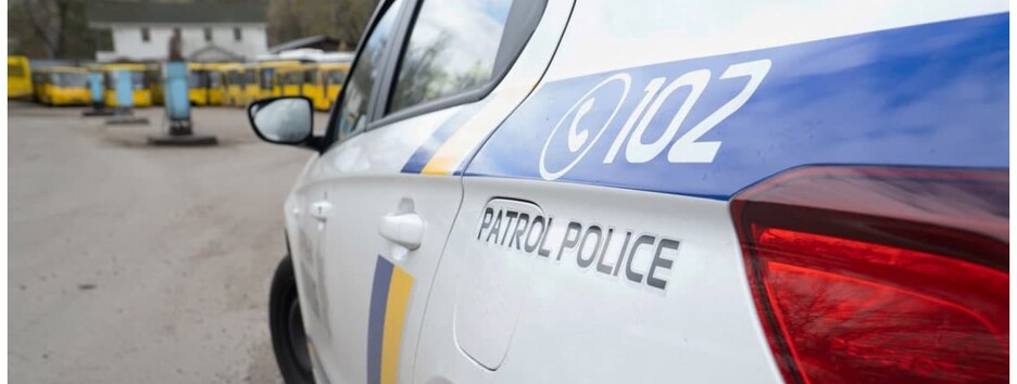 Опубліковано відео нападу на поліцейських у Чернігові (18+)